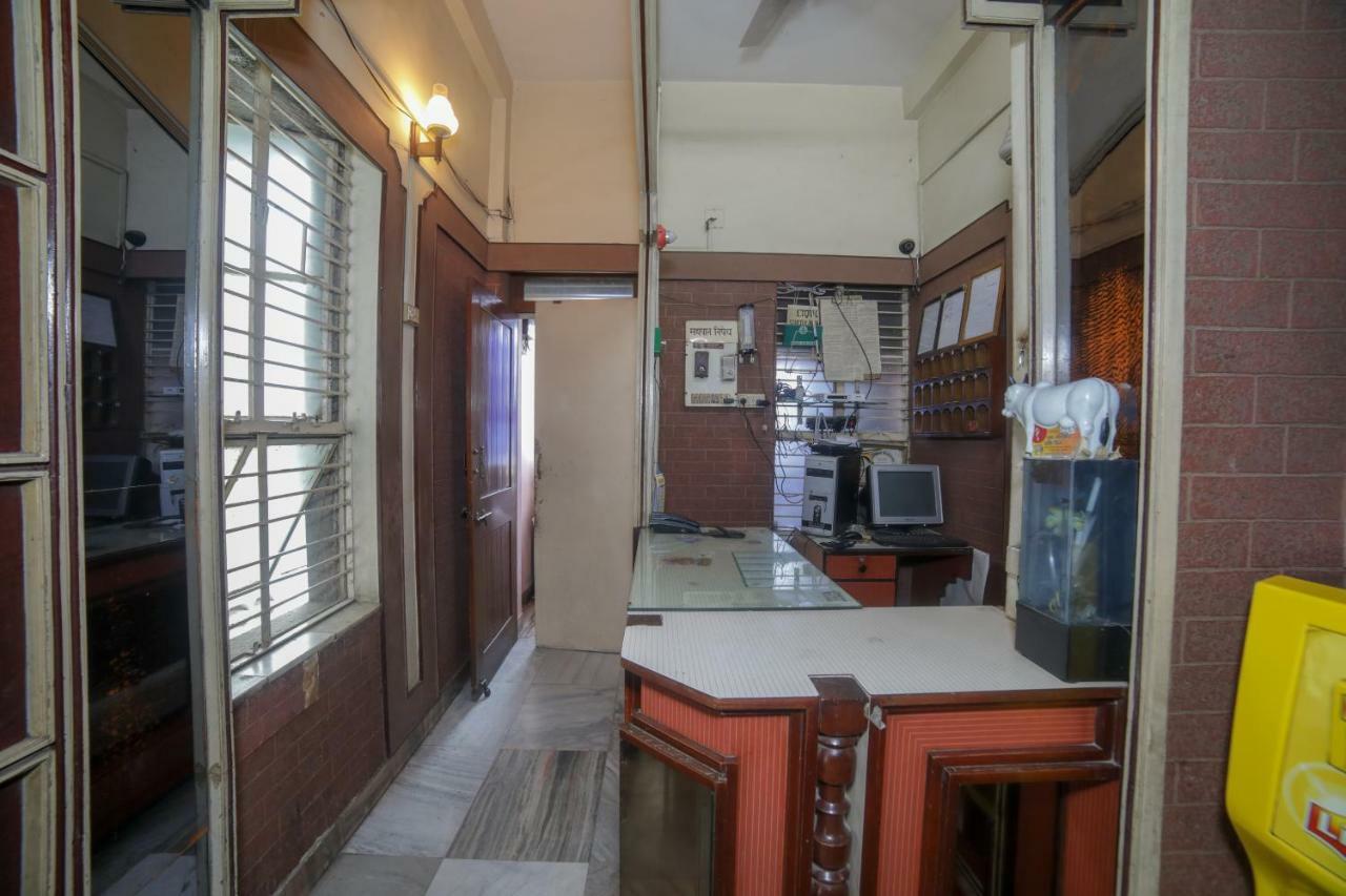 Oyo 46697 Hotel Gopi Nagpur Buitenkant foto